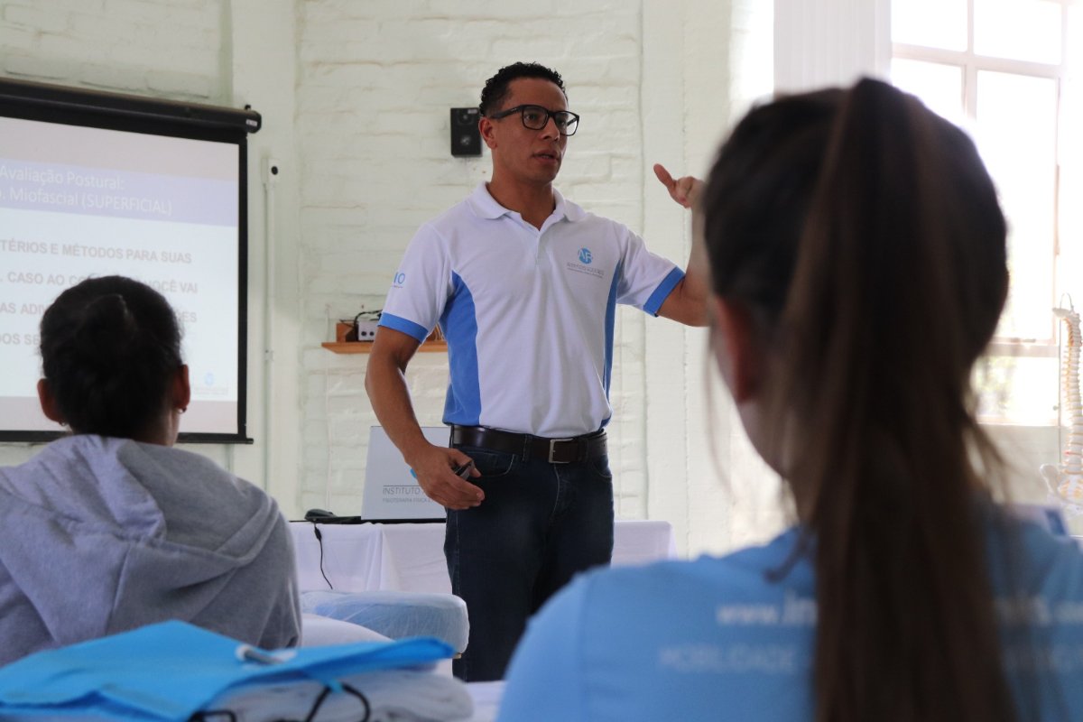 Atendimento Instituto Alex Reis 12