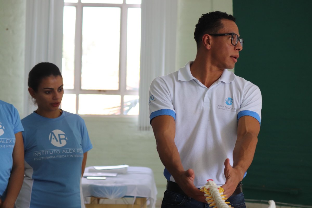 Atendimento Instituto Alex Reis 13